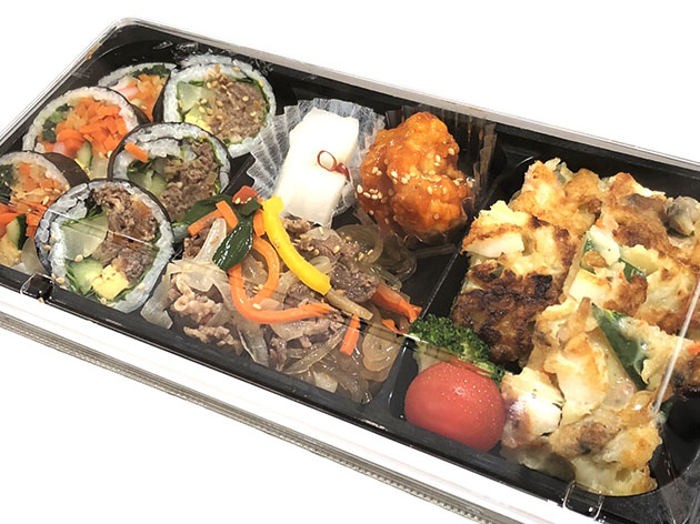〈カンナムデリ〉2種キンパの彩り膳