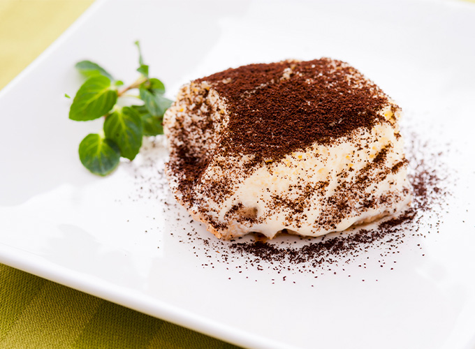 〈ティラミス専門店Del Tiramisu〉