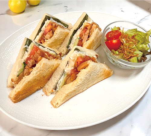 カフェグランシェ チキンとポテトサラダのサンド