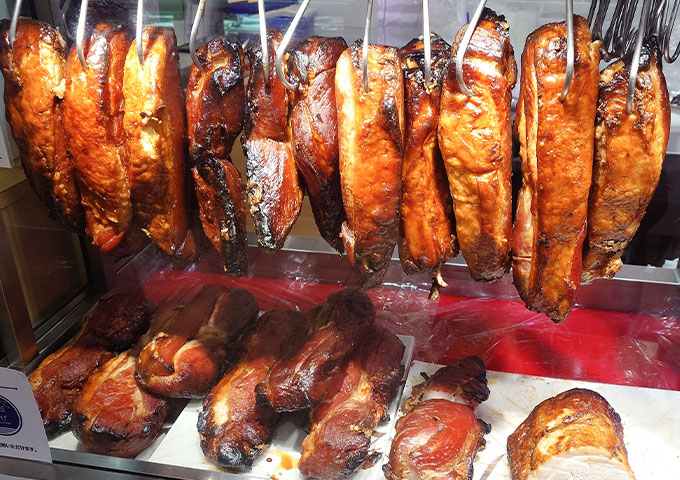 〈新生公司〉手作り焼豚(ブロック)