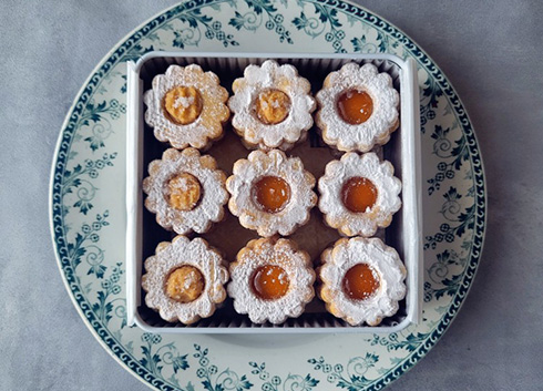 サロン・ド・ガトー・アシヤ