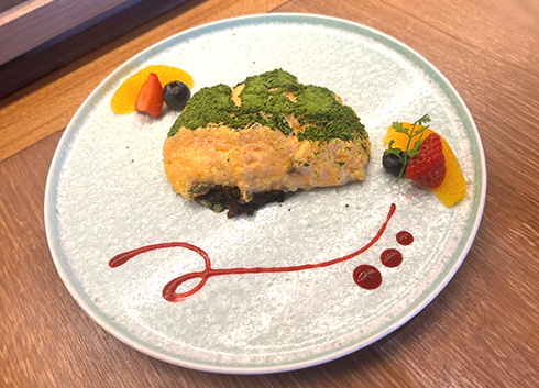 〈アルポルトカフェ〉抹茶のティラミス