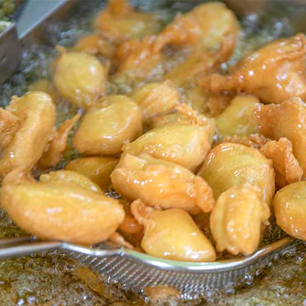 日曜市のいもてん