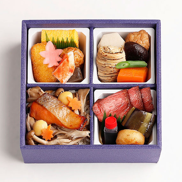 ローストビーフと鮭きのこ御飯のお弁当