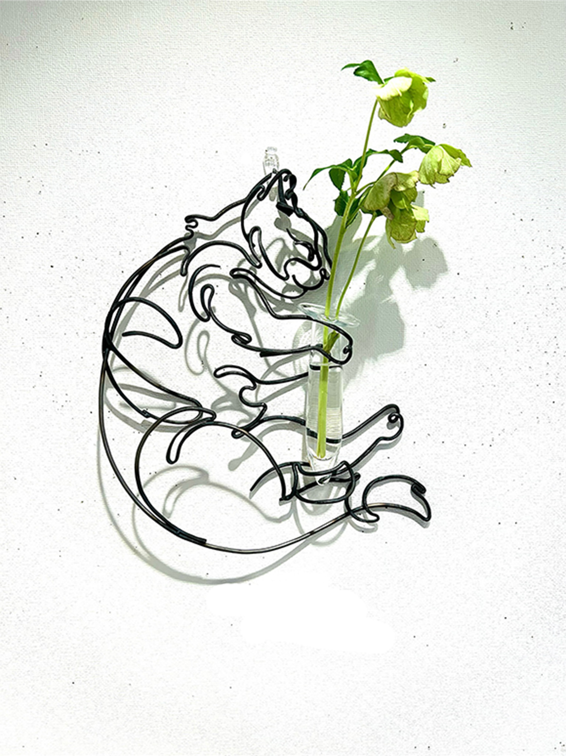 「Sleep in the garden」