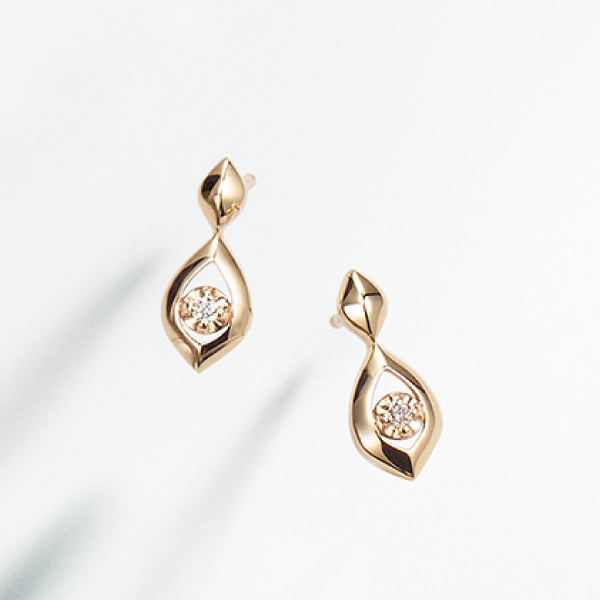 ヴァンドーム青山 ダイヤ 0.15ct プラチナ ひフープピアス 片耳 HAPPY