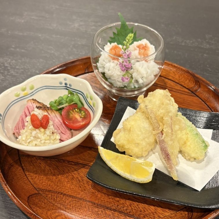 〈そば料理 よしむら 大丸京都別邸〉