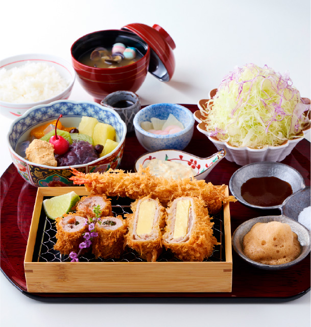 とんかつ〈五彩庵〉