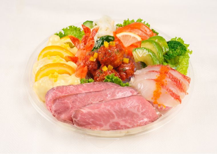 〈柿安ダイニング〉