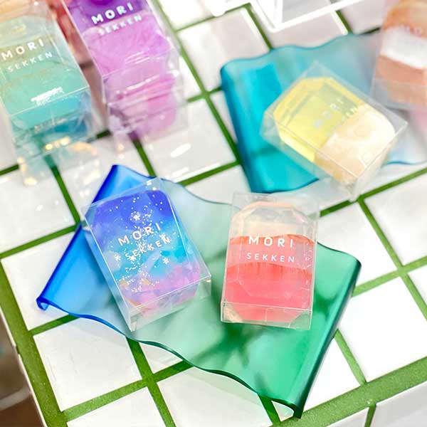 宝石石鹸 森石鹸