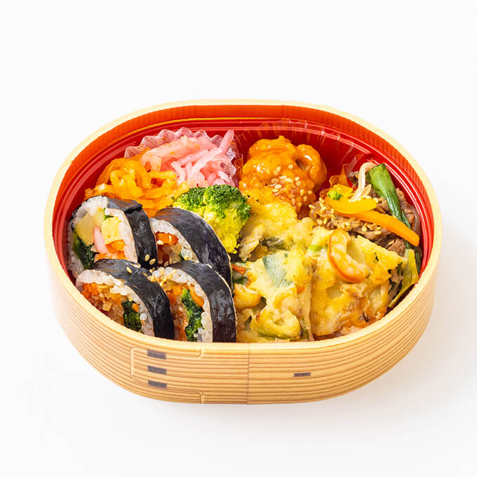 沈菜館カンナムキンパ7品目の韓国ごはんの画像