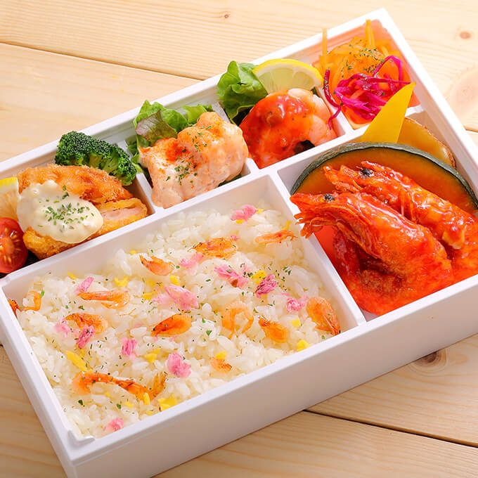 海老推し！出汁香るシュリンプバターライスの春Bento