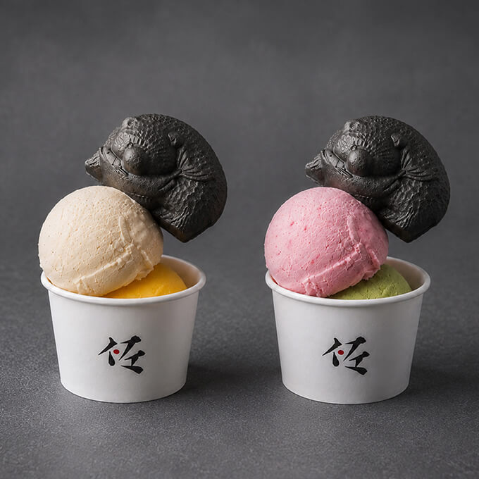 パフェ、酒、珈琲、佐藤の北海道熊アイスクリーム