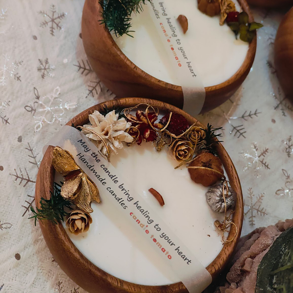 アカシアの器で作るクリスマスアロマキャンドル