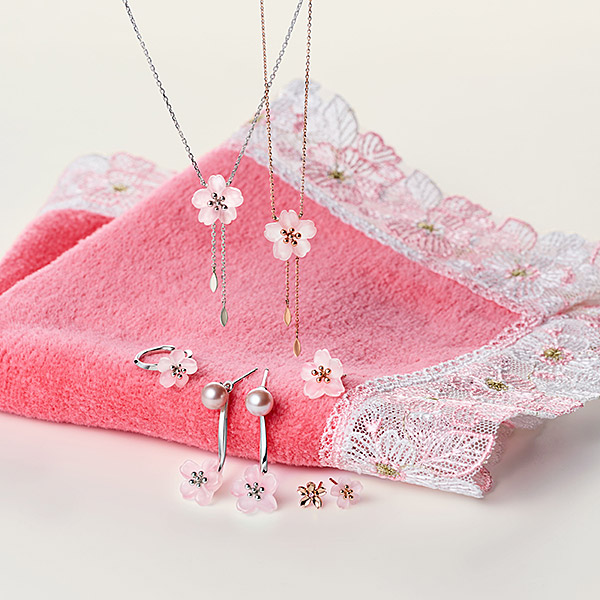 心ときめく桜シリーズ「SAKURA 2026」が発売。〈スタージュエリー
