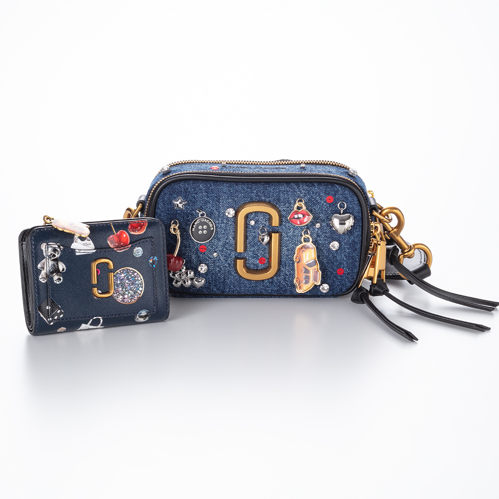 〈マーク ジェイコブス〉