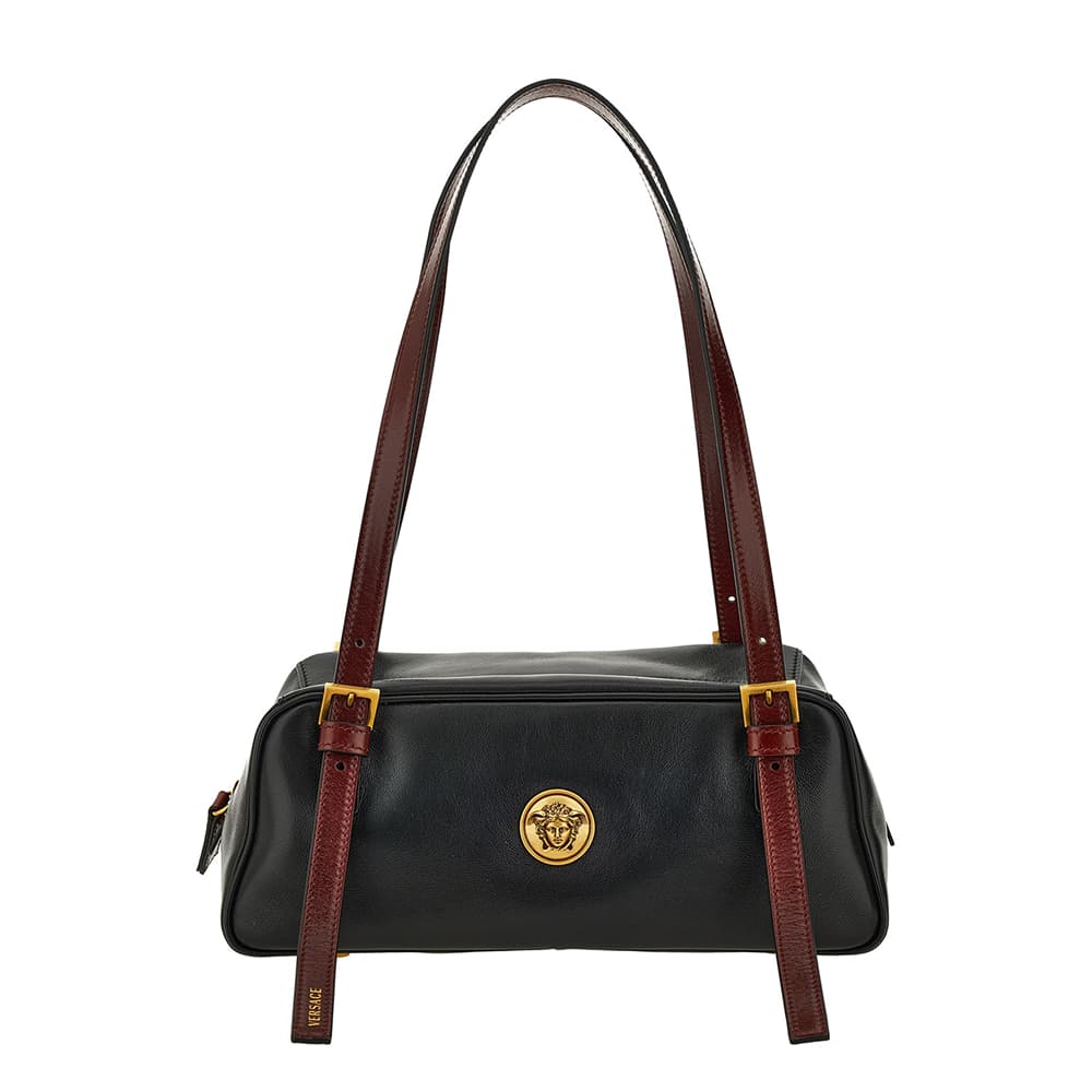 〈ヴェルサーチェ〉