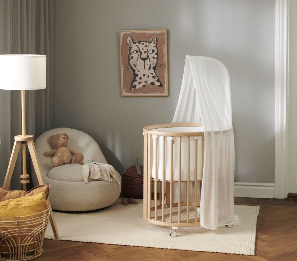 ストッケ〉「スリーピーベッド」が再入荷！ 【大丸心斎橋店】