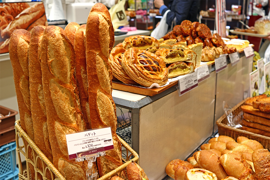 外はパリッ、中はもっちりの本場フランスパンに注目！〈ル ビアン〉ニューオープン！