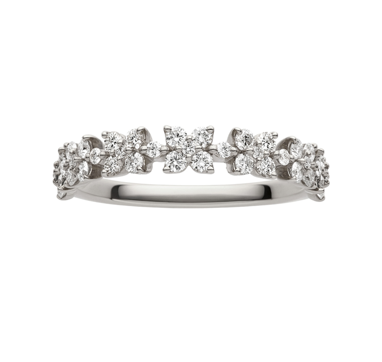 〈ヴァンドーム青山〉ダイヤモンド カローラ リング