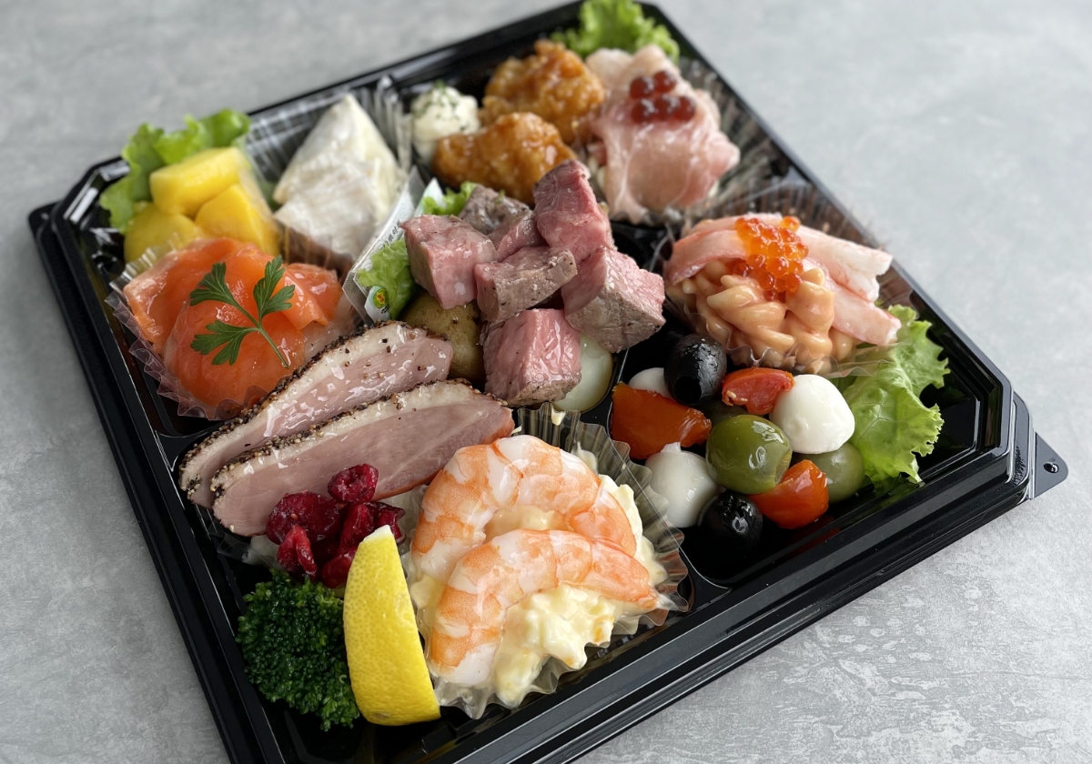 ＜ イーション ＞テーブル彩るごちそうＤＩＳＨ