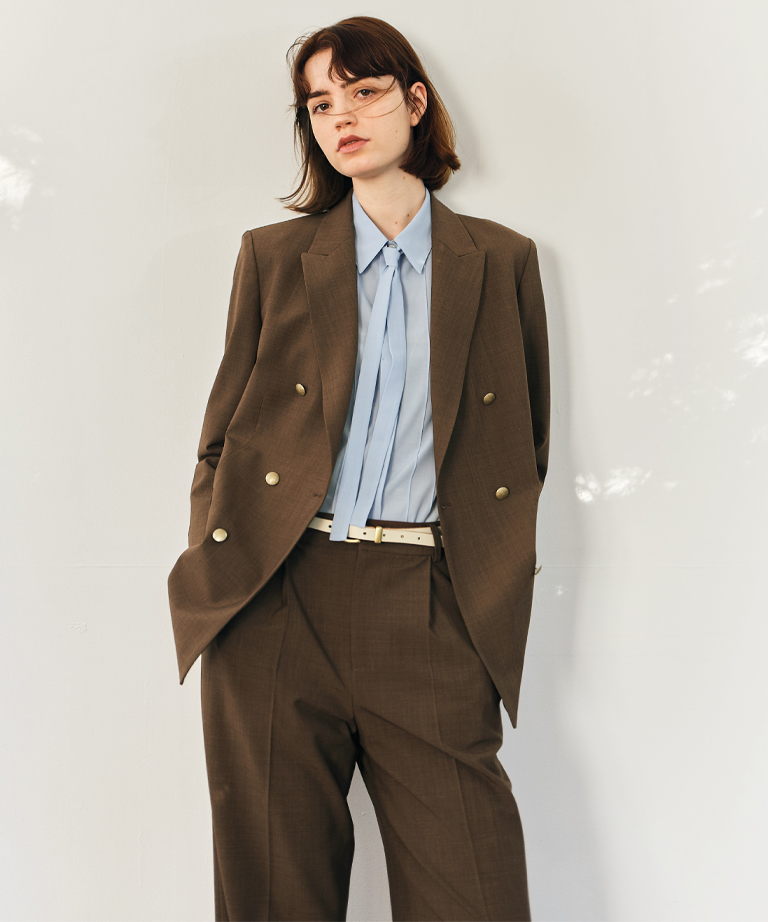 〈コムサステージ〉ダブルブレストブレザー パンツ