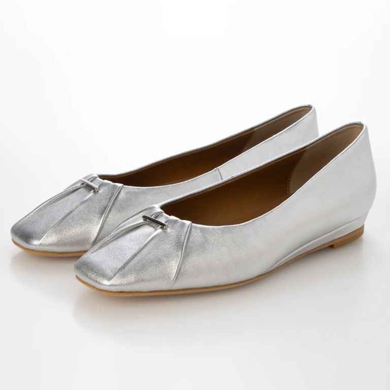 〈モード・エ・ジャコモ〉