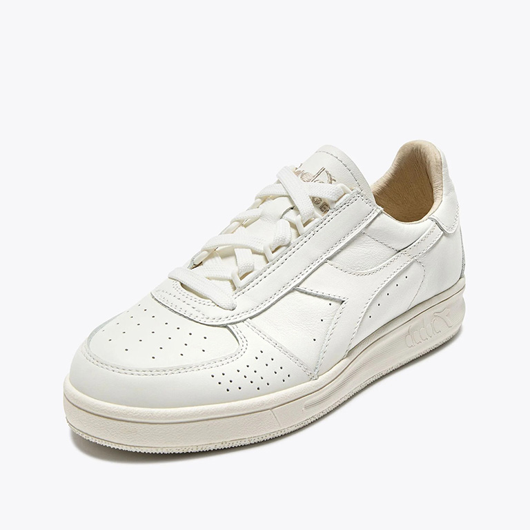 〈ディアドラ〉スニーカー／B.ELITE 84