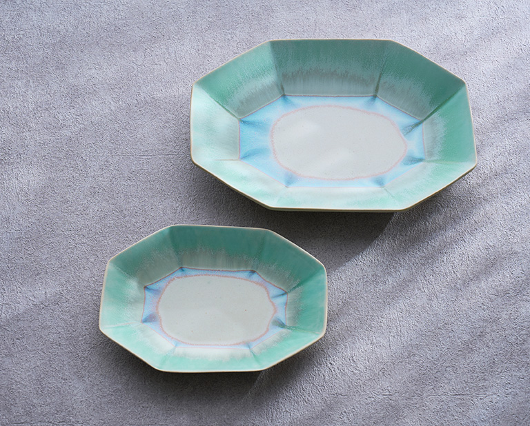 流蒼釉　八角皿