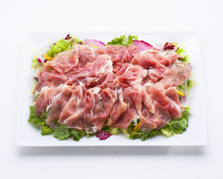 〈RF1〉生ハムとルッコラの華やぎサラダプレート