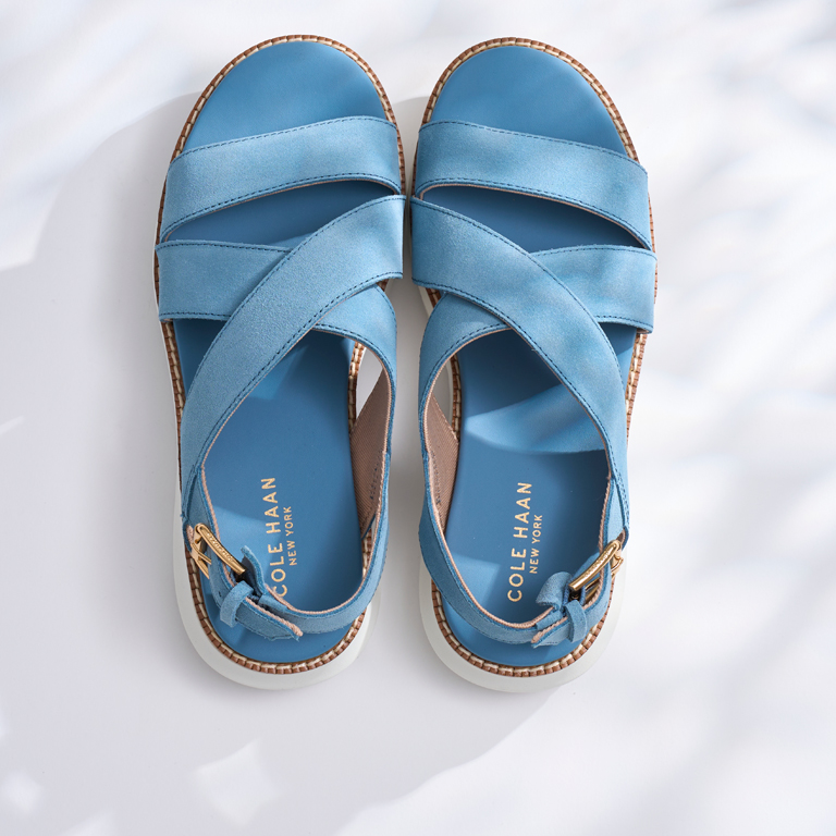 COLE HAAN ゼログランドレクサンナサンダル