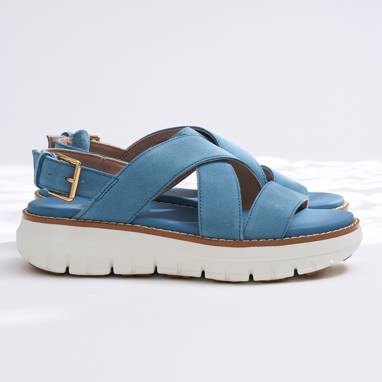 COLE HAAN ゼログランドレクサンナサンダル