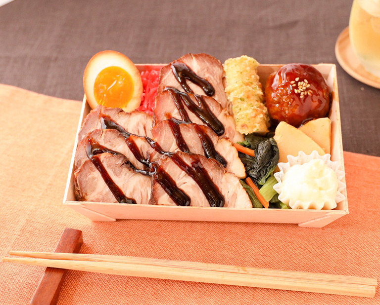 〈肉のたかさご〉東京やき豚めし