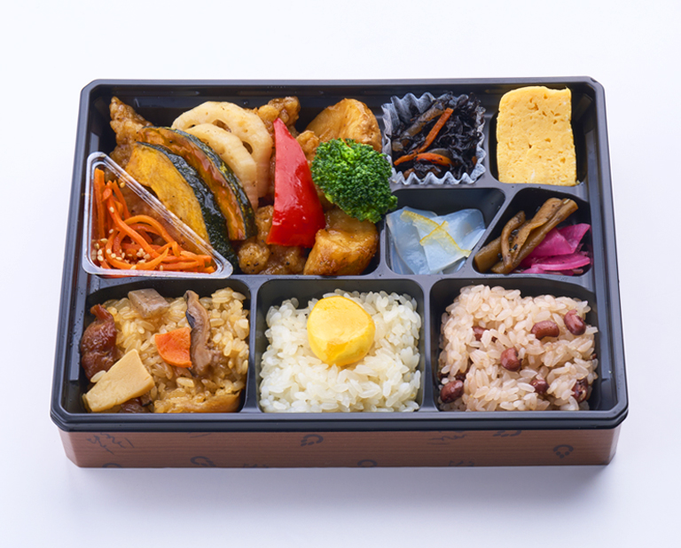 〈おこわ米八〉たっぷり野菜とチキンの和風黒酢弁当