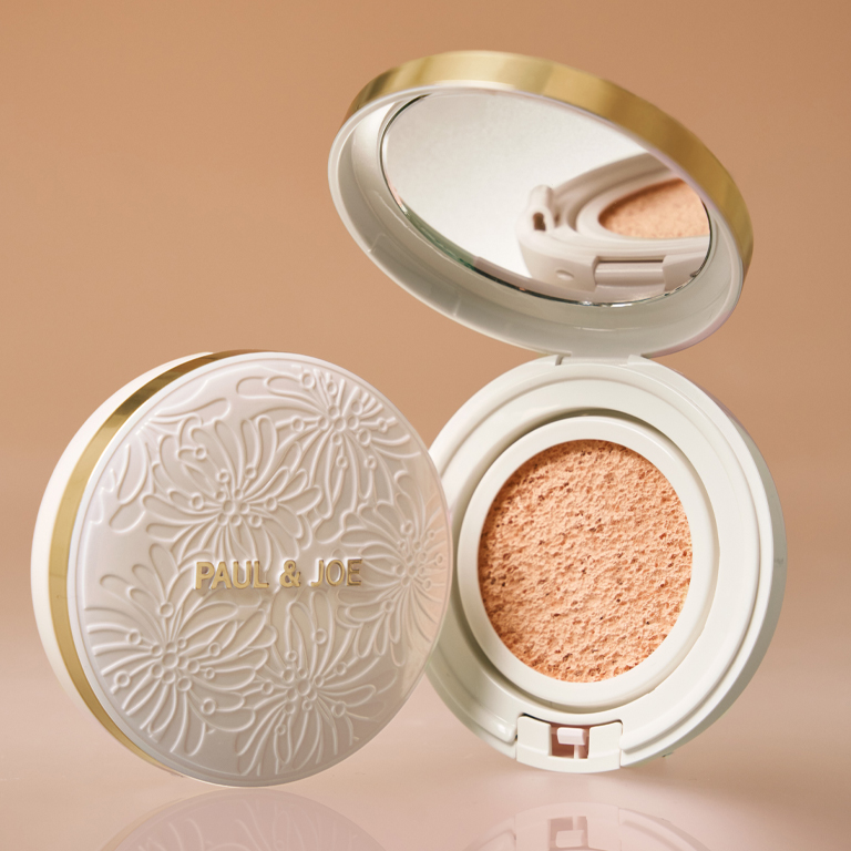 〈ポール&ジョーボーテ〉