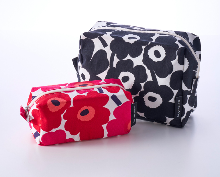 〈マリメッコ〉(左) Tiise Mini Unikko ポーチ(右) Vilja Mini Unikko ポーチ