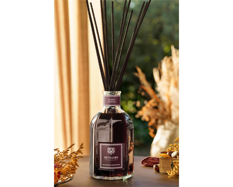 〈プラス・カーサ〉ドットール・ヴラニエス ROSSO NOBILE 500ml