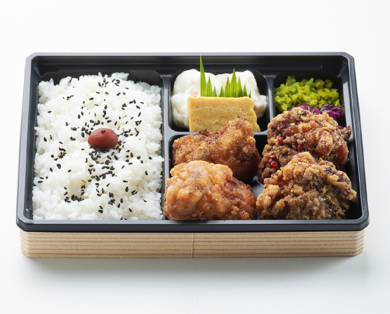 〈たまひで からっ鳥ン〉オールスター弁当
