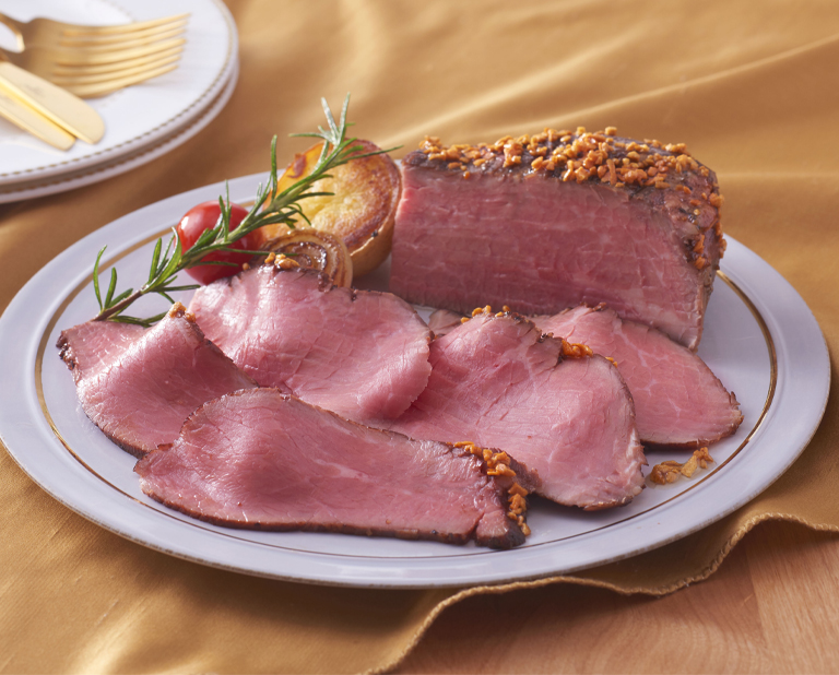 〈柿安ダイニング〉ガーリックローストビーフ