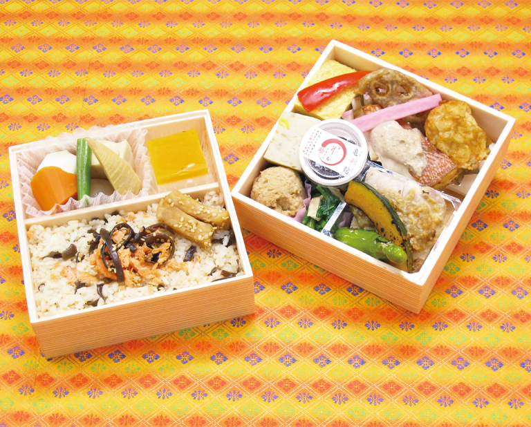 〈亀戸升本〉季節替り弁当