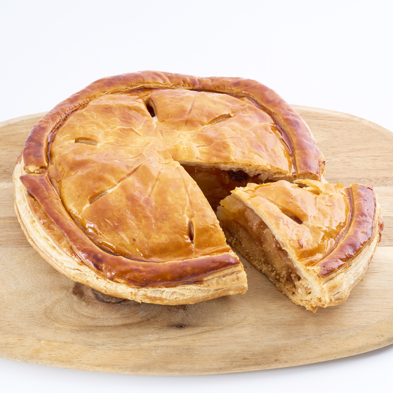 〈ポール・ボキューズ ベーカリー〉贅沢アップルパイ