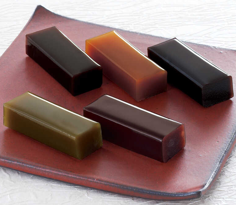 〈とらや〉小形羊羹