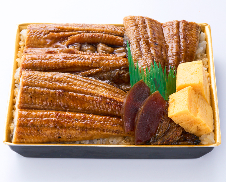 〈中島水産〉盛りすぎ！ダブルうな重