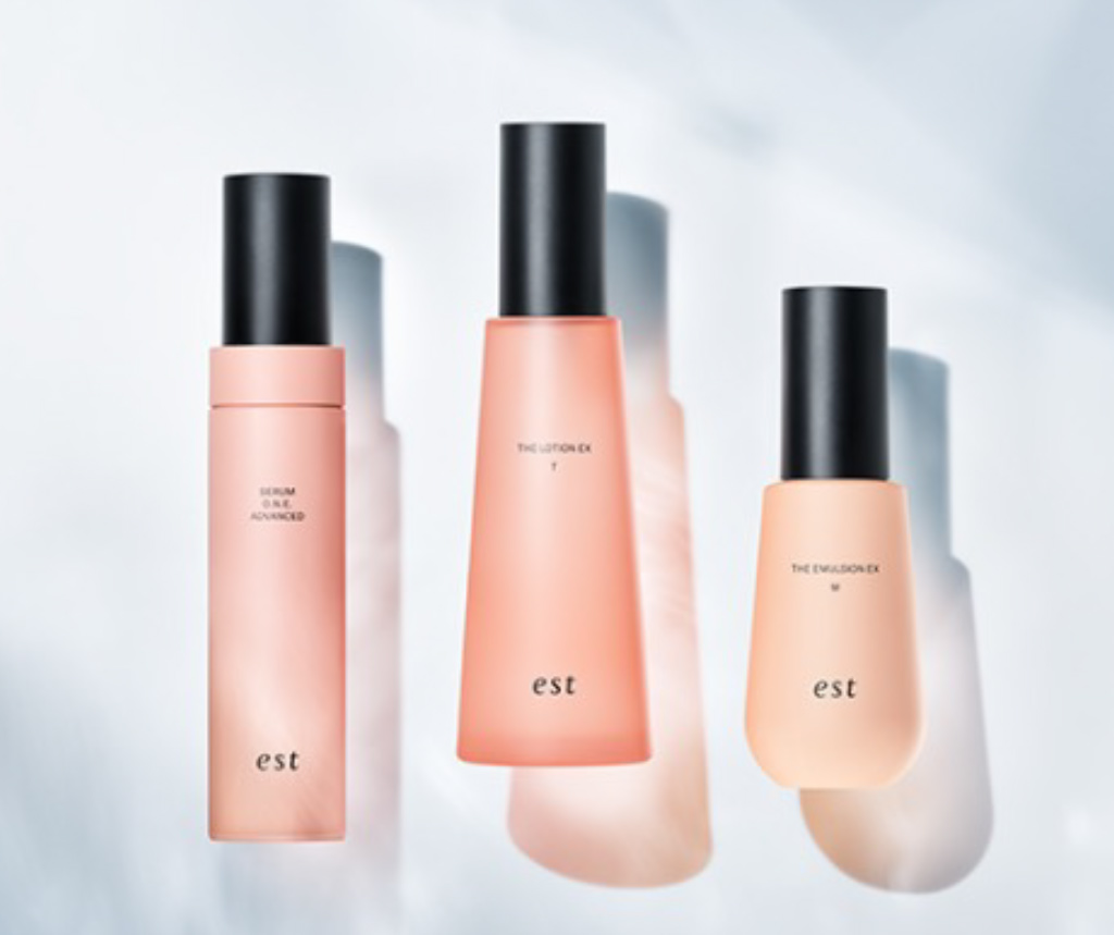 〈ご予約制〉ラウンジご利用者様限定〈エスト〉新ベーシックケアのローション・エマルジョンご体感