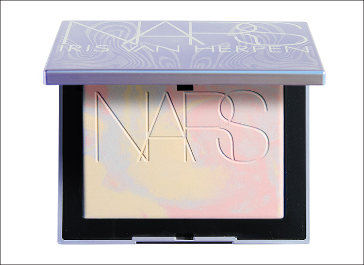 〈NARS〉ライトリフレクティング プリズマティックパウダー(05082)