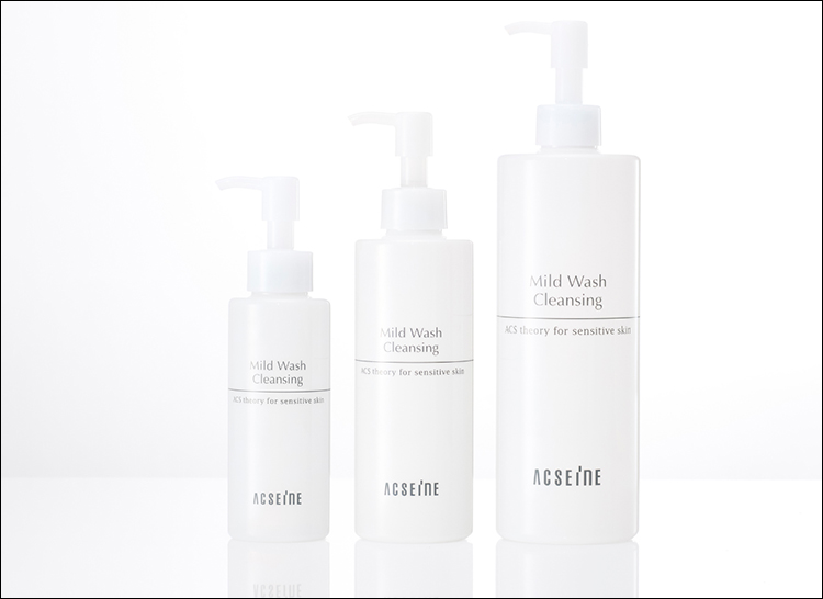 〈アクセーヌ〉マイルド ウォッシュ クレンジング