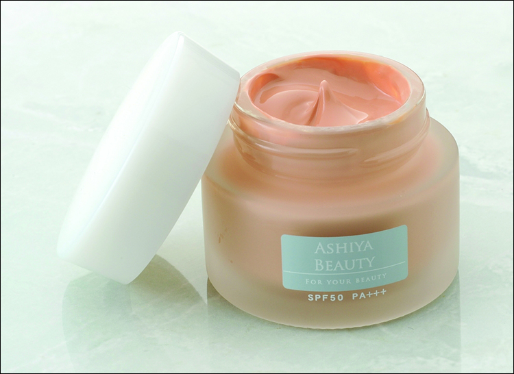 〈アシヤビューティ〉モイスチャーホワイトプロテクトファンデーション（オールインワン発酵ファンデーション）