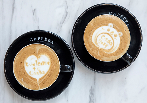 〈カフェラ〉カプチーノ