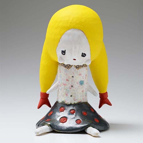 おさげフリャーちゃん(座像)