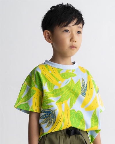 〈ワンダーアパートメント〉天竺バナナプリントTシャツ